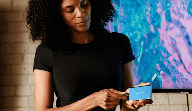 How Outsourcing your digital marketing saves you time and money